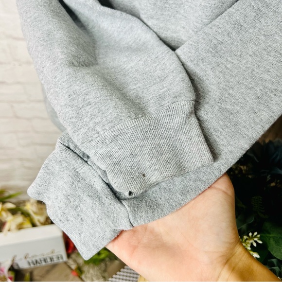 Grey Endorphins Pullover - Picture 11 of 14